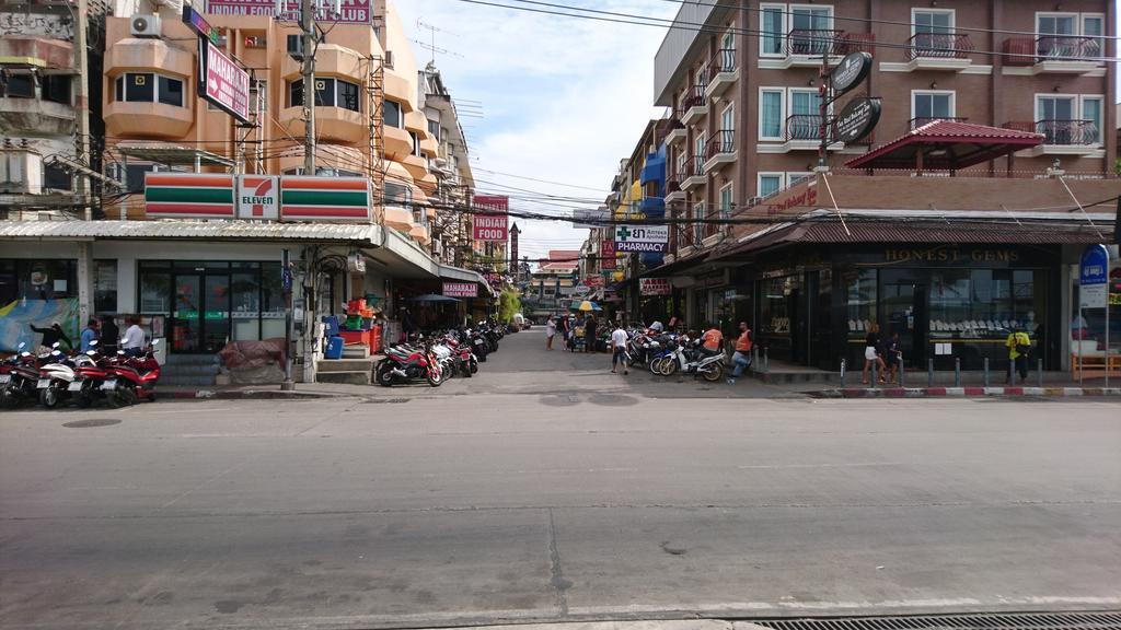 Le Cafe Royale Ξενοδοχείο Pattaya Εξωτερικό φωτογραφία