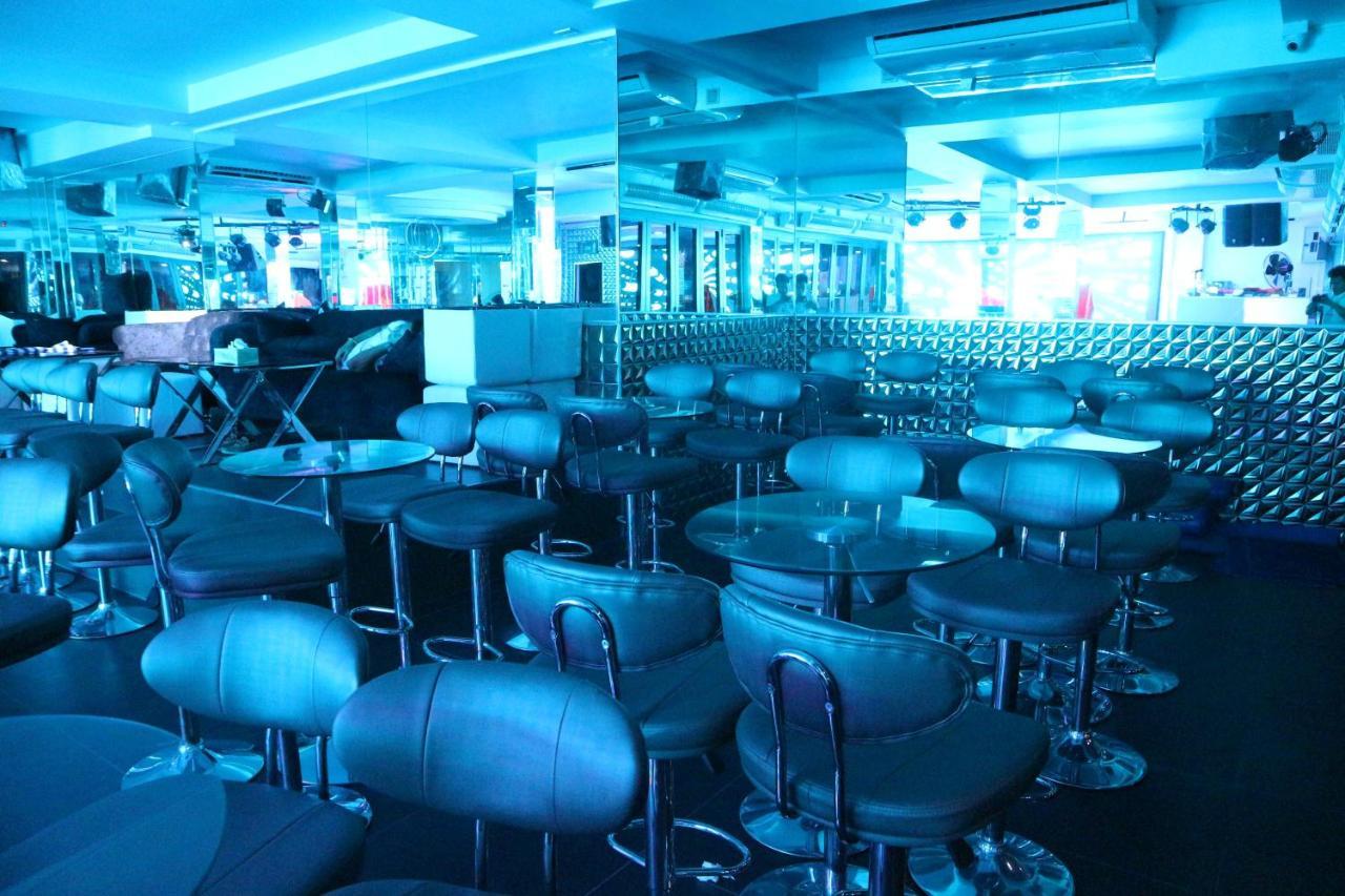 Le Cafe Royale Ξενοδοχείο Pattaya Εξωτερικό φωτογραφία