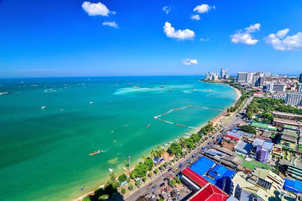 Le Cafe Royale Ξενοδοχείο Pattaya Εξωτερικό φωτογραφία