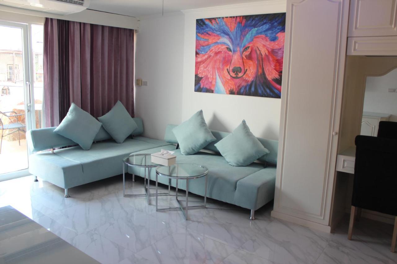 Le Cafe Royale Ξενοδοχείο Pattaya Εξωτερικό φωτογραφία